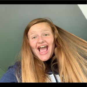 Meet your Posher, Cora